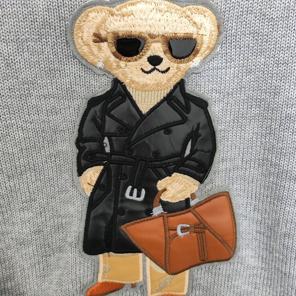 Ralph Lauren Light Gray Crewneck Sweater with Bear Patch - Picture 4 of 8